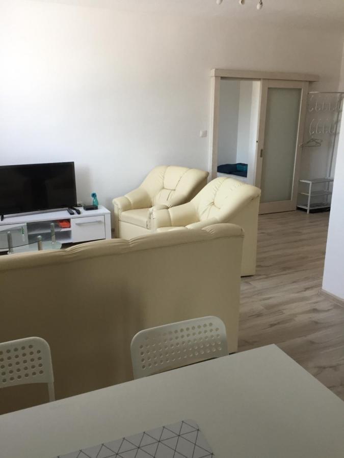 Ferienwohnung Apartman C.1 Haliganda*** Liptovský Hrádok Exterior foto